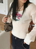 Claim Deep U-Neck Flower Slim Long Sleeve Knit