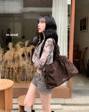 Star Stud Shirring Shoulder Bag