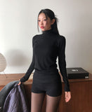 Epi Fold Knit Span Shorts