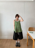 Dildro Flower Layered Sleeveless Blouse