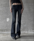 Low cut bootcut denim