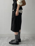 New Falling Two-Tuck Bermuda Slacks