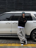 Leo Curved Cut Sweatpants