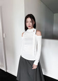 TIE OFF SHOULDER LONGSLEEVE