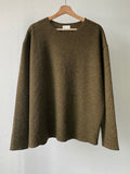 Round Cutting Knit Tee