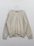Raccoon V-neck loose-fit knit