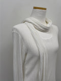 [Muffler set] Pleats U-neck Long Sleeve T-shirt