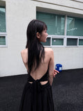 HALTER TIE SLEEVELESS