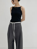 Color matching low strap wide slacks