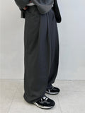 Viper Three-Tuck Slacks