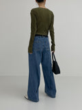 Boat neck pleated long sleeve T-shirt