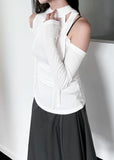 TIE OFF SHOULDER LONGSLEEVE
