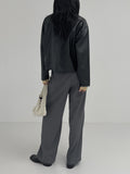 One-pocket single leather short jacket