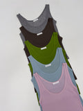 Dipping U-neck Sleeveless Top