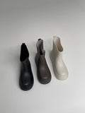 Atom round ankle rain boots