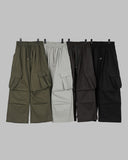 Oblique cargo pants