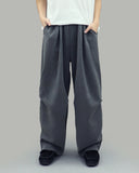 Para one-tuck slacks