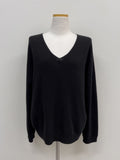 [wool100%] Whole Garment V-neck Loose Fit Knit