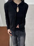 HOODED KEYHOLE SLEEVELESS