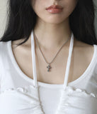 Cross bold necklace