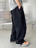 Wide Pocket Cargo Pants