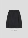 Mio Basic Pintuck Bermuda Pants