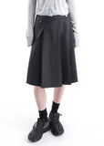 BUTTON POCKET SKIRT