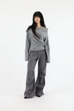 Back button pin tuck bootcut slacks