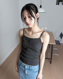 BUTTON LAYERED SLEEVELESS