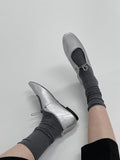 Pomp String Flat Shoes