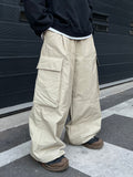 Has Cargo padding Pants
