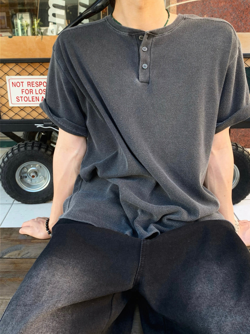 【DISCERNMENT】Loose Pigment Waffle Henley Neck DISCERNMENT (ディーサーメント) - ルーズピグメントワッフル