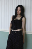 Touch punching frill sleeveless