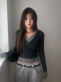 Mars Color Matching Double Button V-Neck Knit