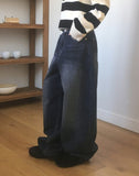 Essen Slab Washing Curve Mega Balloon Denim Pants