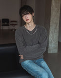 Quro Necklace Ribbed Tee