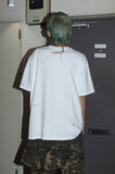 damage washing piercing t-shirt