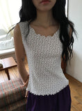 Uta Wavy Flower Punching Layered Sleeveless