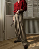 Falling belted wide slacks