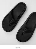 felt daily slippers