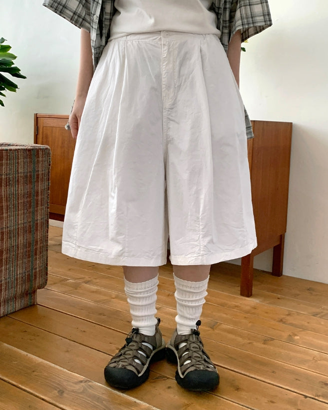 【BAON】[unisex] Oyuko Banding Pintuck Bermuda Cotton Pants BAON (バオン) - [男女兼用]オユコバンディングピンタック