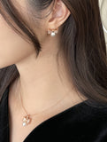 Denzel Cubic Ribbon Pearl Earring