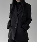 Back pin tuck single button jacket