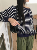 Ohne color matching stripe plain loose fit off-shoulder long sleeve sweatshirt
