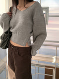 Bien off-shoulder two-way button open V-neck long-sleeved knitwear