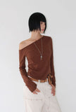 STRIPE OFF-SHOULDER TEE