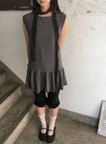 Hochimi Frill Layered Sleeveless