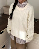 Delin round neck cable wool knit