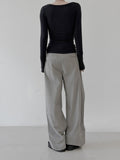 Button Slim V-Neck Tee
