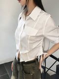 Looney side shirring pocket cropped short-sleeved shirt